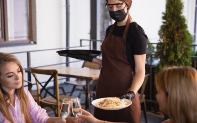 La importancia del personal de servicio en el negocio gastronómico